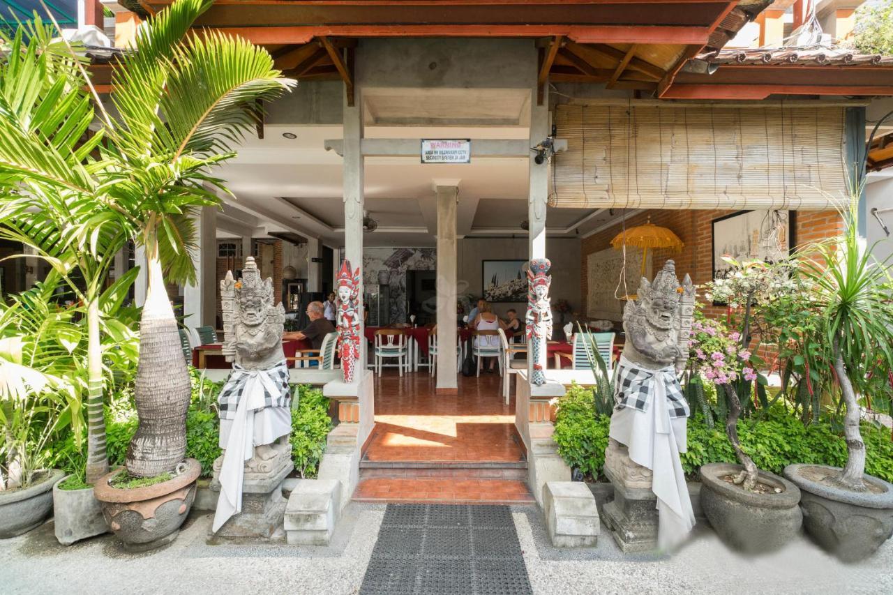 Legian Village Beach Resort - Chse Certified Екстер'єр фото