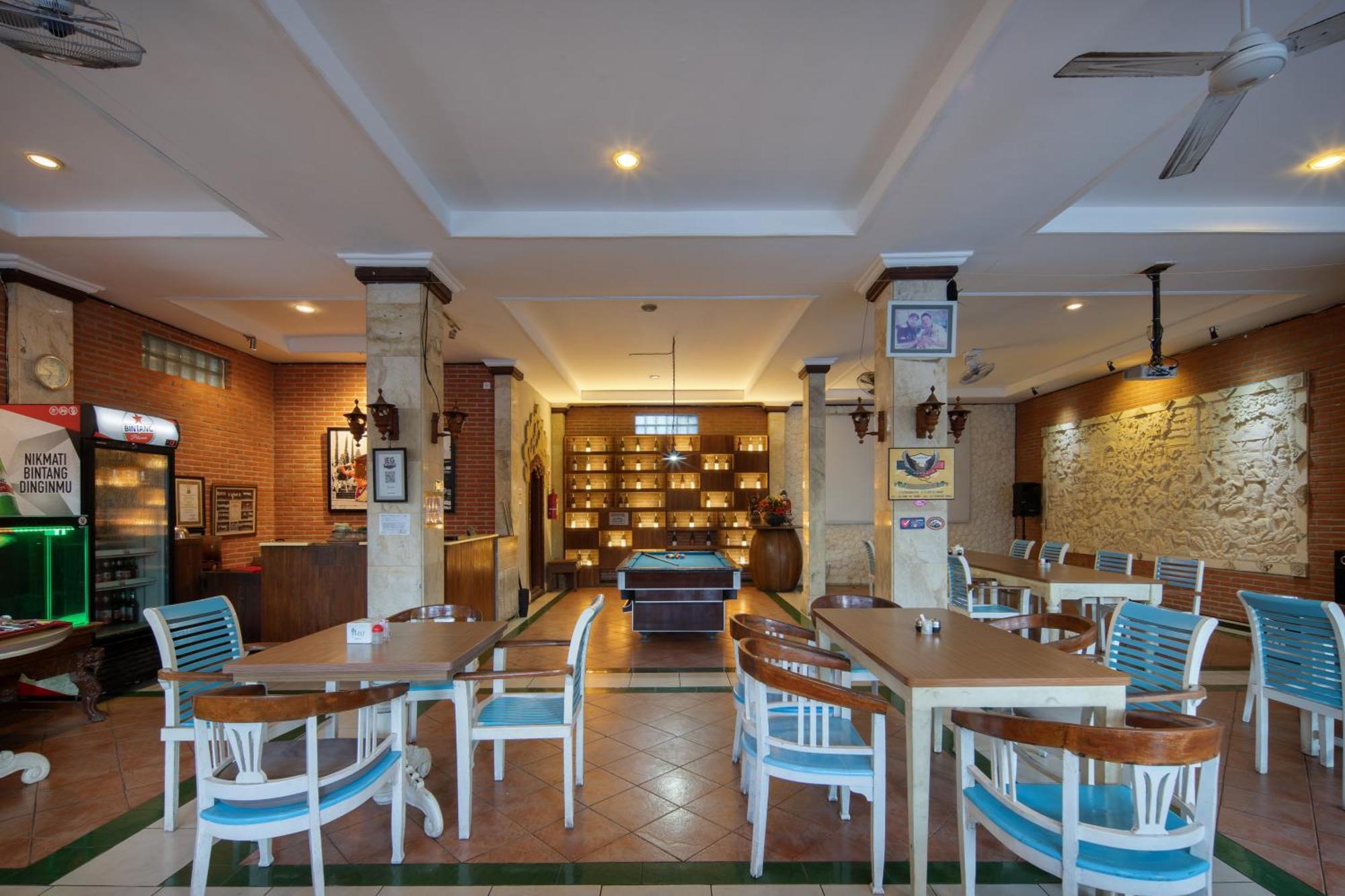 Legian Village Beach Resort - Chse Certified Екстер'єр фото