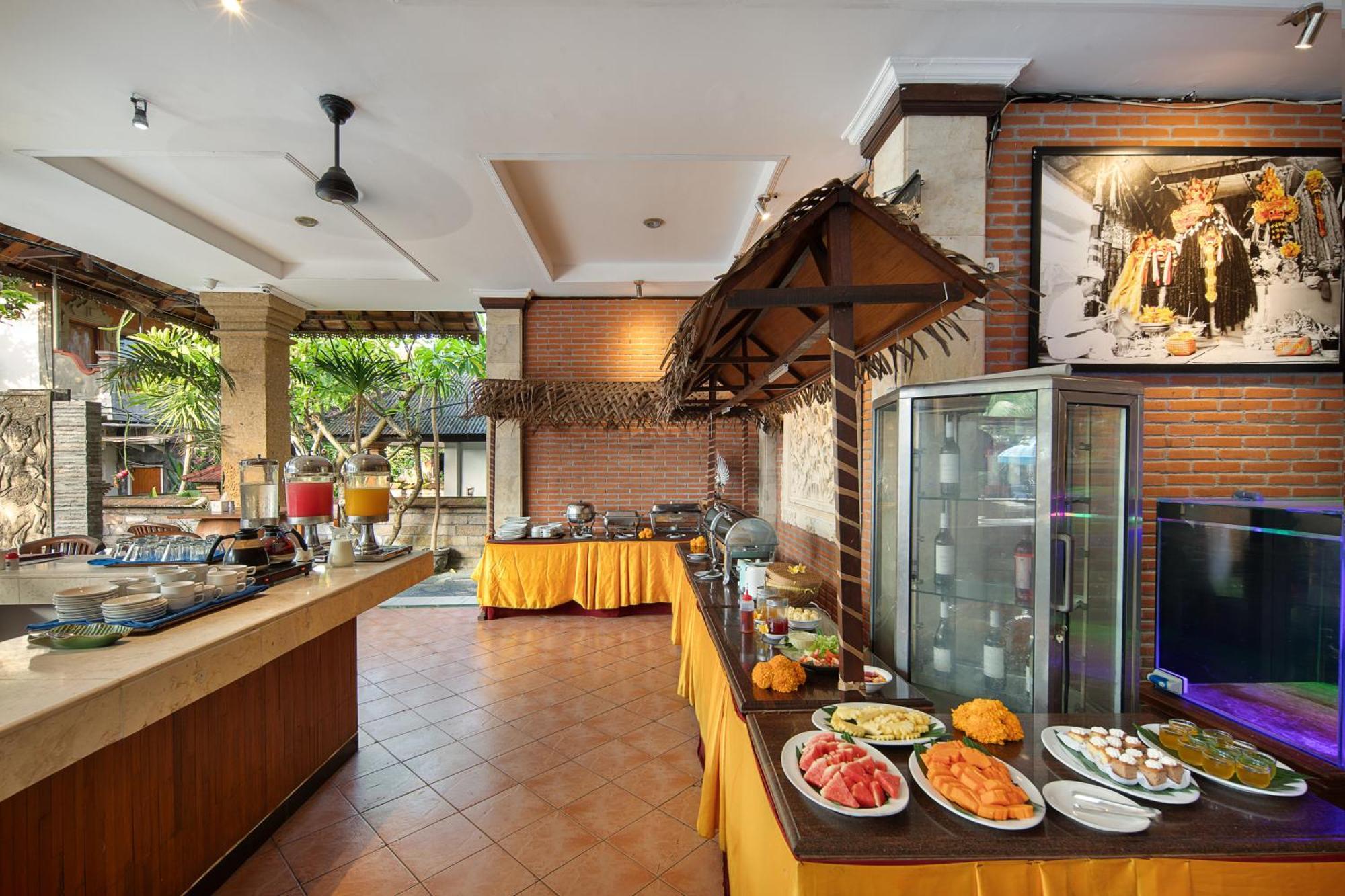 Legian Village Beach Resort - Chse Certified Екстер'єр фото