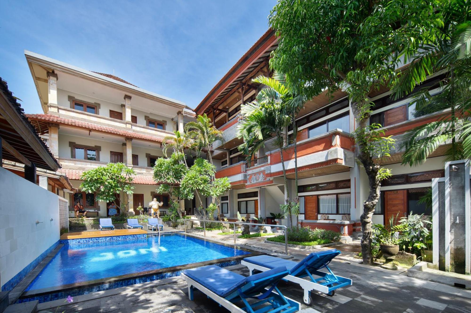 Legian Village Beach Resort - Chse Certified Екстер'єр фото