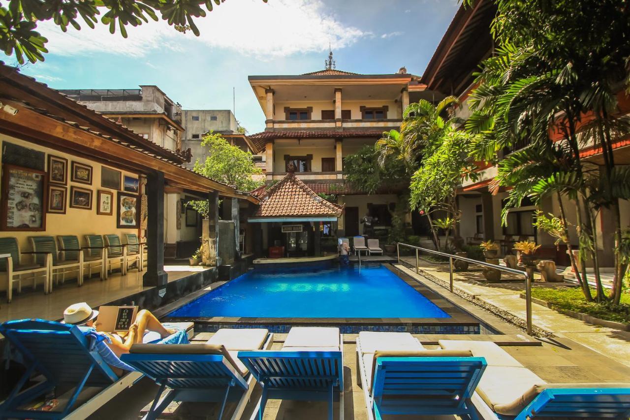 Legian Village Beach Resort - Chse Certified Екстер'єр фото