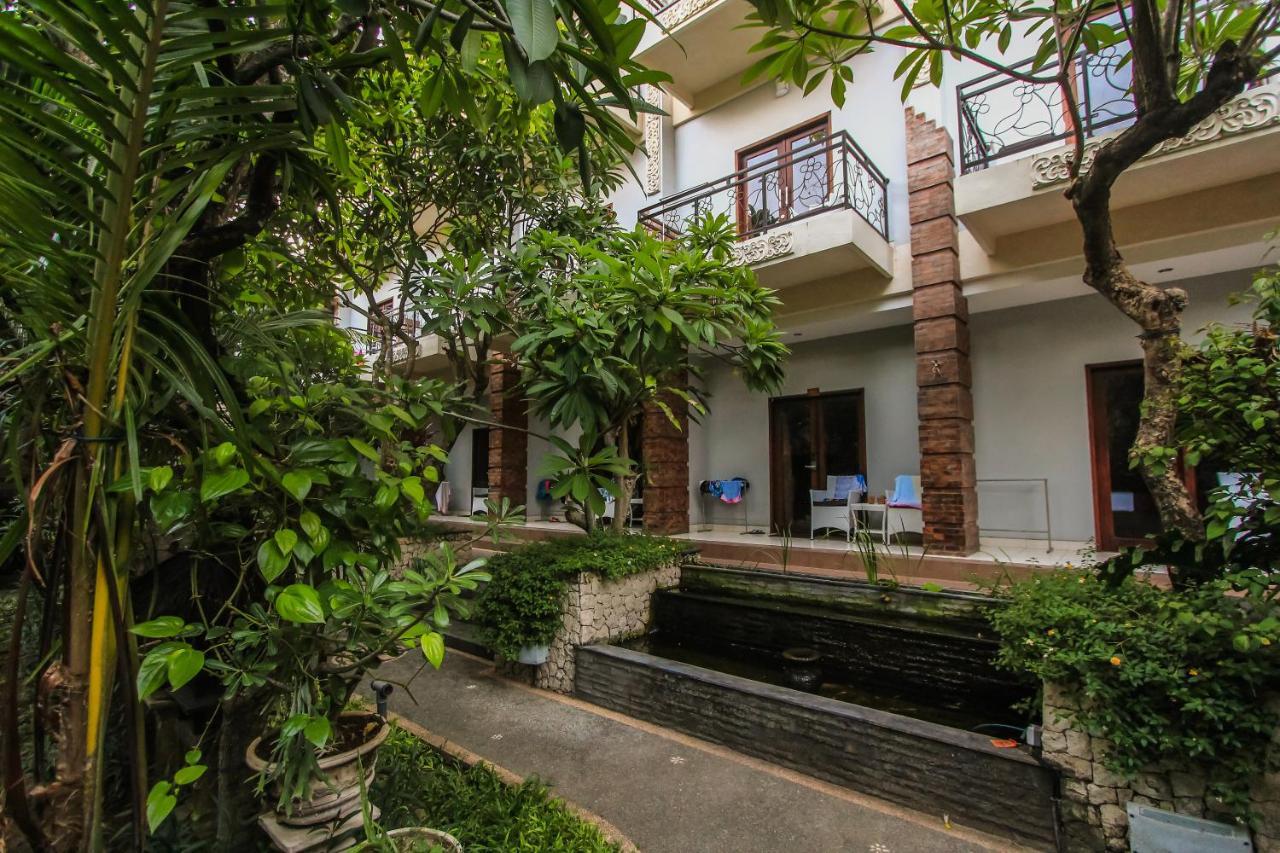 Legian Village Beach Resort - Chse Certified Екстер'єр фото